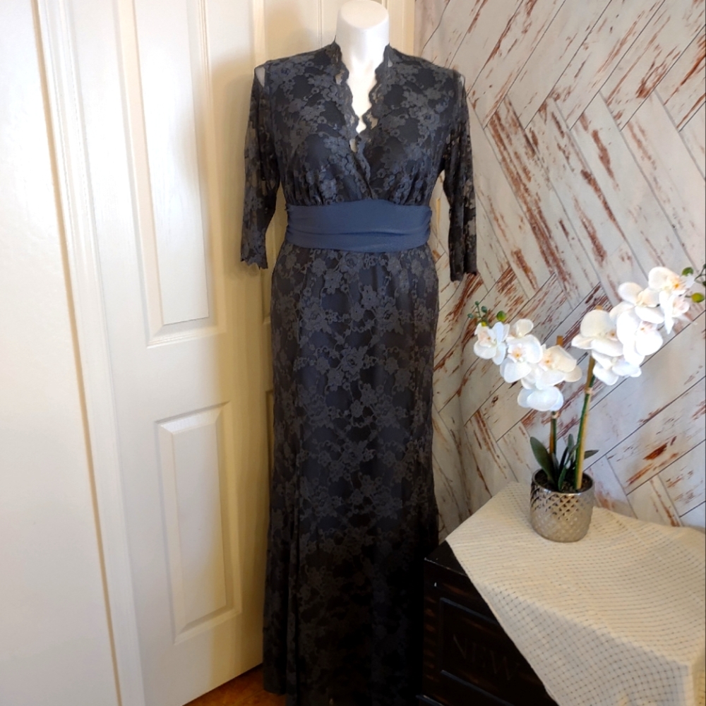 KIYONNA screen siren lace gown dress size 1X